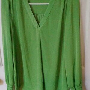 Women's juniors blouse lime green small smocked sleeves nwot